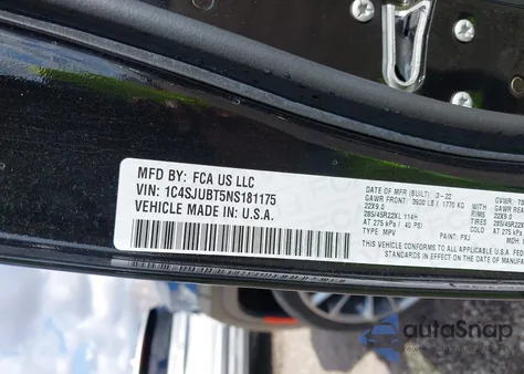 2022 Jeep Wagoneer Series Ii 4X2 z USA, uszkodzony, nr VIN 1C4SJUBT5NS181175